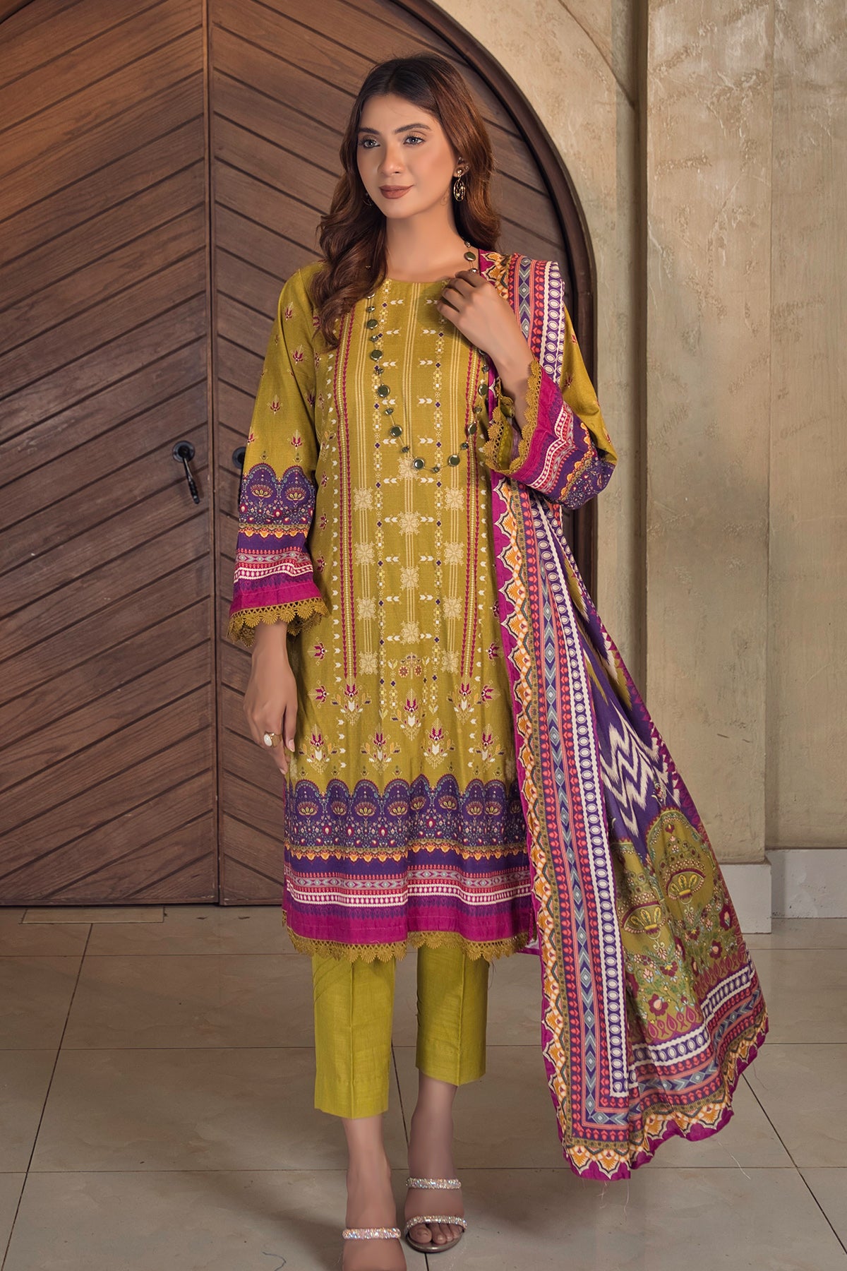 Unstitched Khaddar 3-Piece