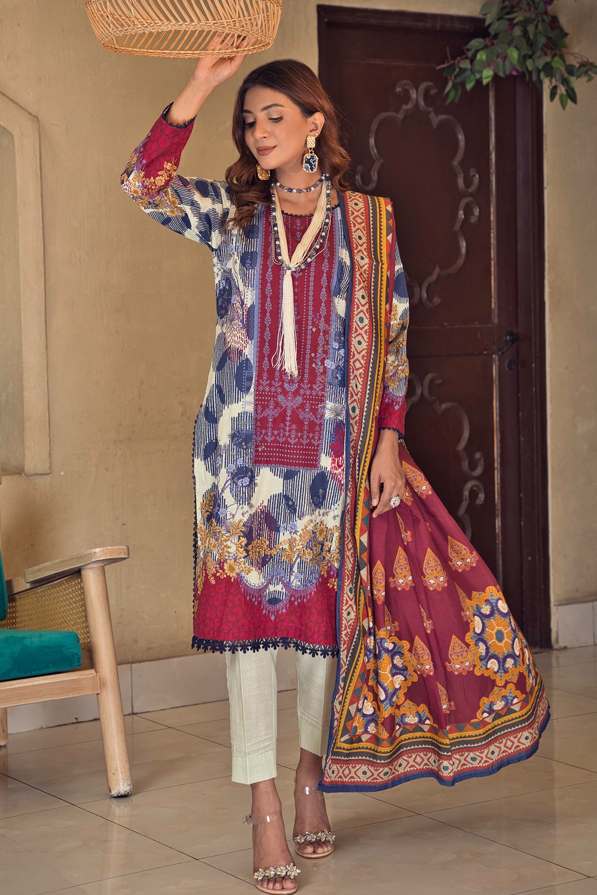 Unstitched Khaddar 3-Piece