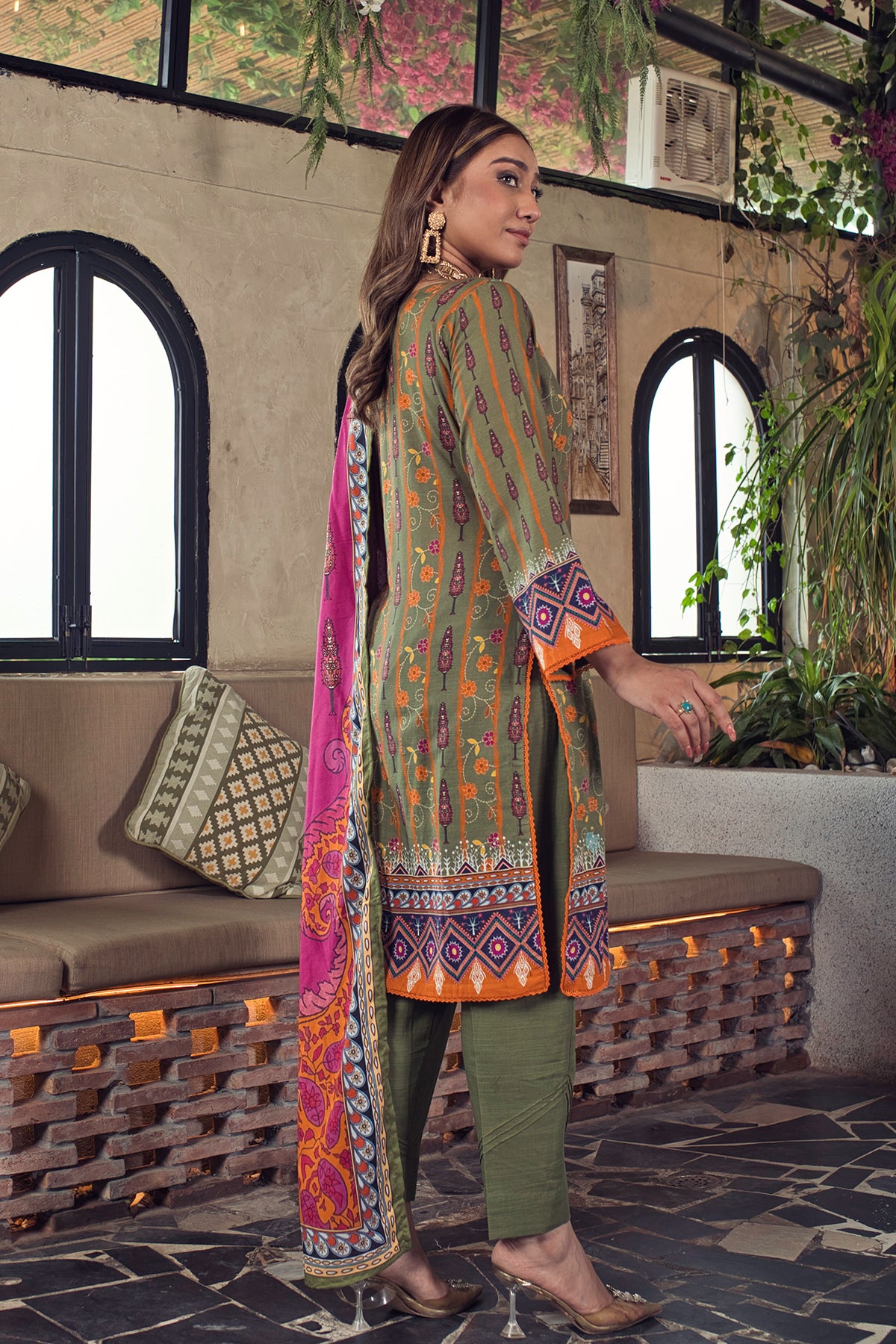 Unstitched Khaddar 3-Piece