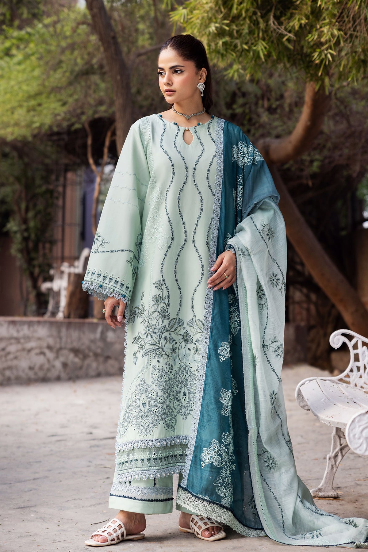 Khaas Embroidered Lawn PR-555A