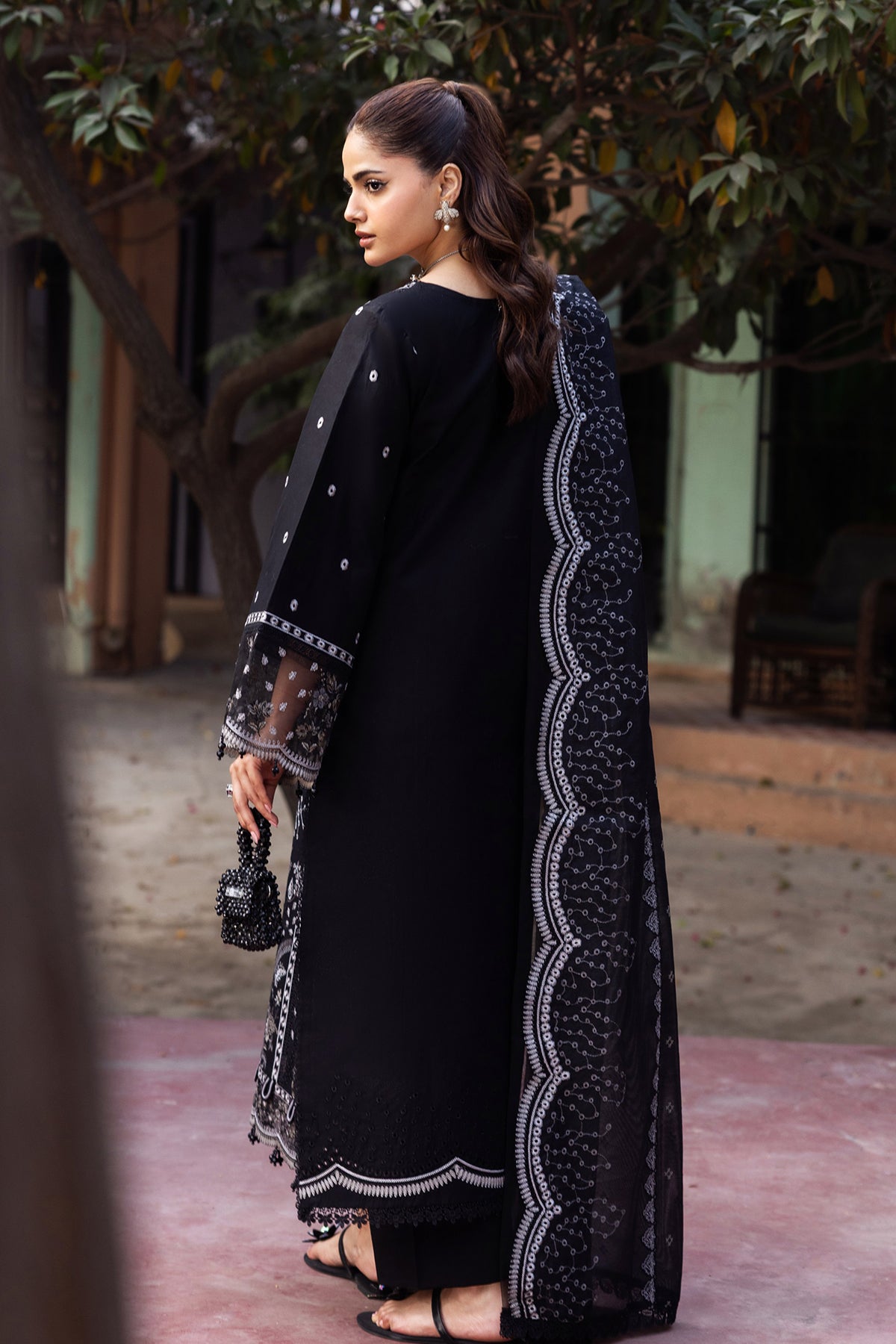 Khaas Embroidered Lawn PR-557B