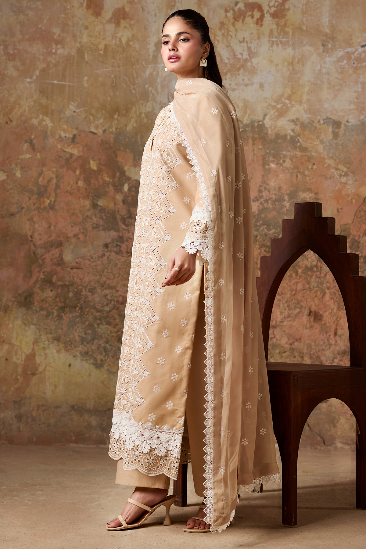 Chikankari 3D PR-528