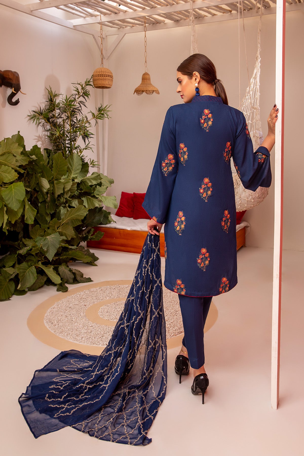 Embroidered Winter Karandi 84B